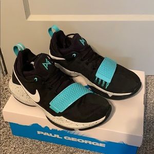 Nike PG 1 Paul George Size 10